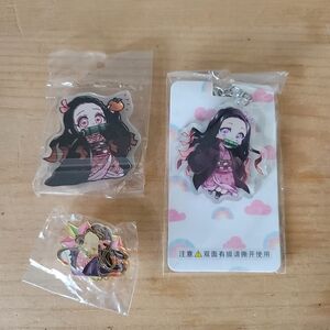 Demon Slayer Keychain Pin Acrylic Stand NEZUKO KAMADO